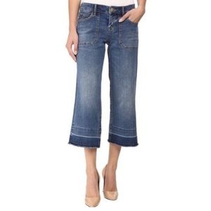 Tommy Bahama boyfriend cropped jeans. Raw edge with detail on hem: